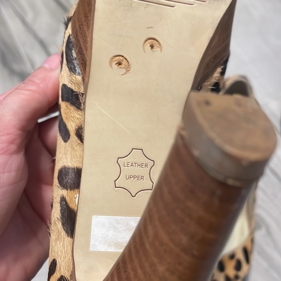 Steve Madden leopard peekaboo heels - Picture 9 of 9